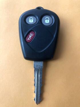 15118173 Saab 2005 2006 2007 2008 2009 9-7x Keyless Remote Transmitter Oem