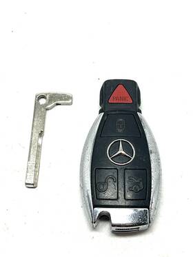 Iydc11 Siemens Id Mercedes Keyless Remote Fob Key Benz. Blade Has No Cut. Work Good