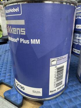 389190 Sikkens Autobase Plus Q190 White Grey Transparent 1 Liter Item #