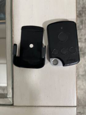 2008329b010 Simu 2008329b019 4 Button Remote Transmitter Fob Tsa Model 70103. Gx241