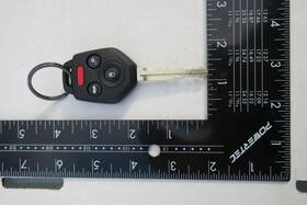 57497-an03a Subaru 2024 Cwtb1g496 Standard Blade H Chip White Pod Remote Head Key Fob 2502
