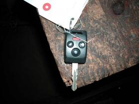 654.su1508 Subaru 2008 Tribeca Key Fob Remote Mounted On 654.su1508 Subaru 2008 Tribeca Key Fob Remote Mounted On