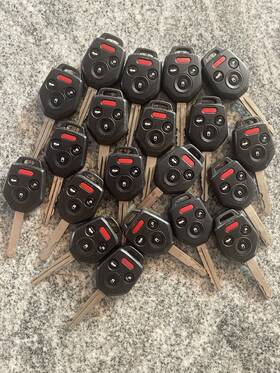 Cwtb1g007 Subaru 18x Oem Mixed Lot Outback Forester Legacy Remote Head Keys