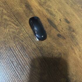 13774 Tesla 2016 - 2020 Model X Key Fob Remote Oem Keyless Entry