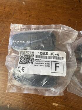 1455937-00 Tesla 145593700a New Eu Model S 2012-22 Key Fob Smart Keyless Remote 1455937-00- 433m