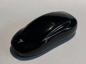 P1621003-96-c Tesla Oem 2021-2025 Model X Smart Key Fob Pre-owned P1621003-96-c Tesla Oem 2021-2025 Model X Smart Key Fob Pre-owned