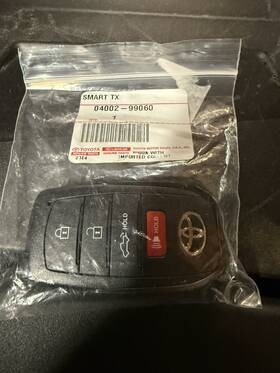 04002-99060 Toyota New Oem 22-24 Smart Key Less Entry Remote Fob Blank Us 04002-99060 Toyota New Oem 22-24 Smart Key Less Entry Remote Fob Blank Us