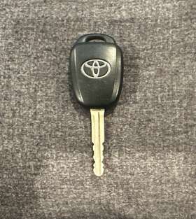 89752-42020 Toyota 2016 Corolla Keyless Remote Key Fob Transmitter Genuine Authentic Oem