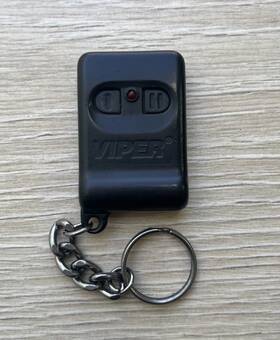 Ezsdei493 Viper Keyless Remote Alarm Fob- - 2 Button Ezsdei493 Viper Keyless Remote Alarm Fob- - 2 Button