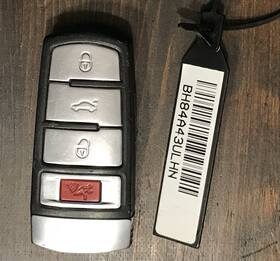 Bh84a43ulhn Volkswagen Oem 2008-2013 Vw Passat Remote Alarm Fob. No Blade. Key 4 Button