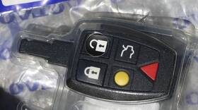 30772189 Volvo 30772194 Genuine Oem Key Fob / Remote Control System