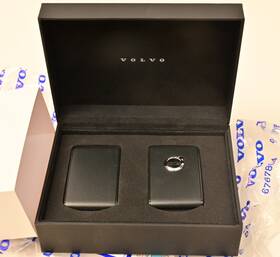 31652171 Volvo Shell For Remote Keyless In Gift Box Nos Genuine Black Xc90 Xc60