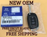 New In Box Oem Hyundai Tucson Flip Keyless Remote Fob TQ8-RKE-4F25 95430-D3010. Fixed Price $950.00.