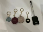 Kate Spade Key Lot 1 Luggage Tag And 4 Fobs All 5 Included. Fixed Price $38.00.