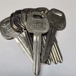 Pack Of (10) Ilco X196 HY5 Uncut Key Blank For Honda Hyundai Mitsubishi.. Fixed Price $10.19.