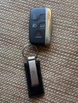 Oem Land Rover 5 Button Remote Transmitter - 3EOUC0102. Fixed Price $45.99.
