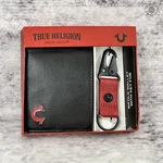 Nib True Religion Bifold Black Wallet Horseshoe Red Key Fob Gift Set Msrp $60. Fixed Price $21.99.