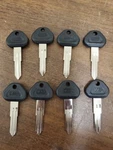 Lot Of 8 Kl Italy Automotive Blank Key (DA25-P) For Nissan Pickup -new-. Fixed Price $49.99.