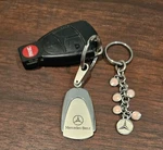 Mercedes Benz Smart Keyless Entry Remote Fob 2215333 With Bonus Chain. Fixed Price $56.50.