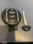 6805986-01 Oem Mini Cooper 3 Button Smart Keyless Remote Fcc ID:NBGIDGNG1. Fixed Price $33.33.
