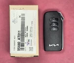 New Oem 2022 2025 Kia Niro Smart Prox Key 7B CQOFD01340 95440-AT011. Fixed Price $139.99.