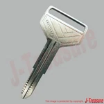 Toyota Cresta GX71 '85-87 Genuine Blank Key(master Key) 90999-00099 Oem. Fixed Price $51.94.