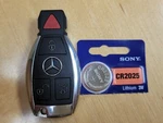 Fair Condition Oem Btn Mercedes-benz Key Remote Fob 204Y51100200R IYZDC12K. Fixed Price $12.95.